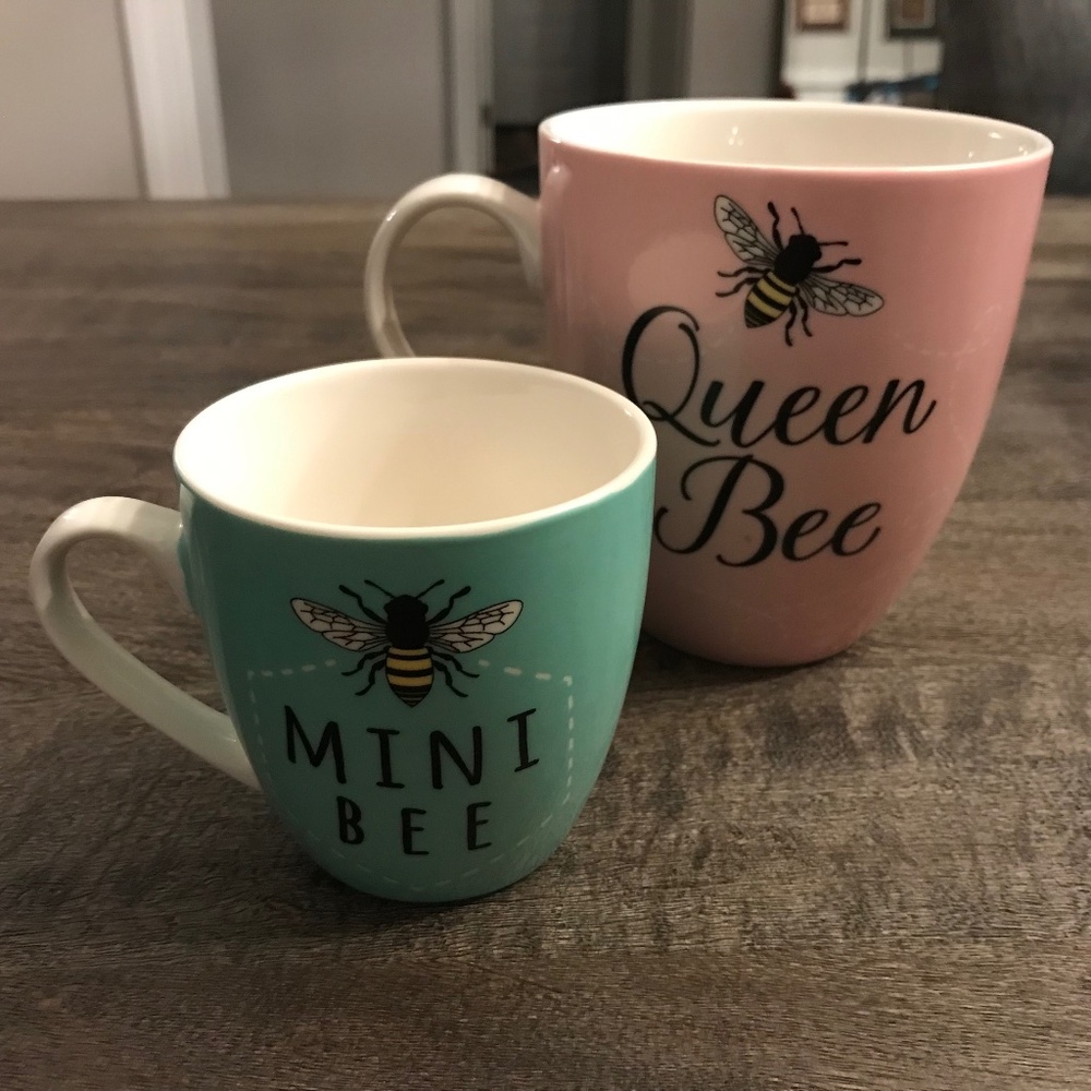 🐝 Super cute Queen Bee - Mini Bee mother-daughter mugs by Evergreen